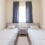 Adorma Apartamento Hum
